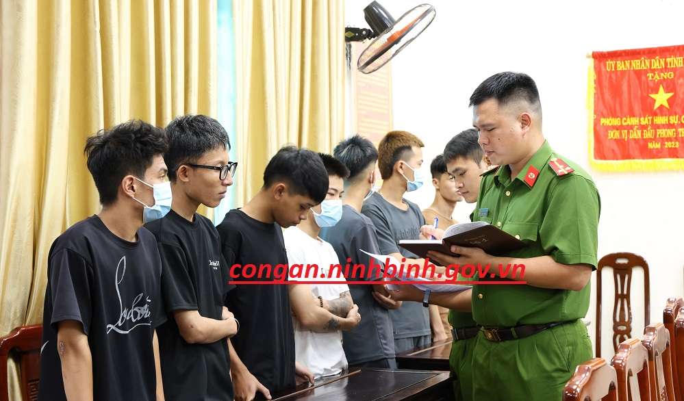 Phòng Cảnh sát hình sự Công an tỉnh triệu tập, điều tra, làm rõ nhóm thanh, thiếu niên gây rối trật tự công cộng, ghi hình, đăng lên mạng xã hội
