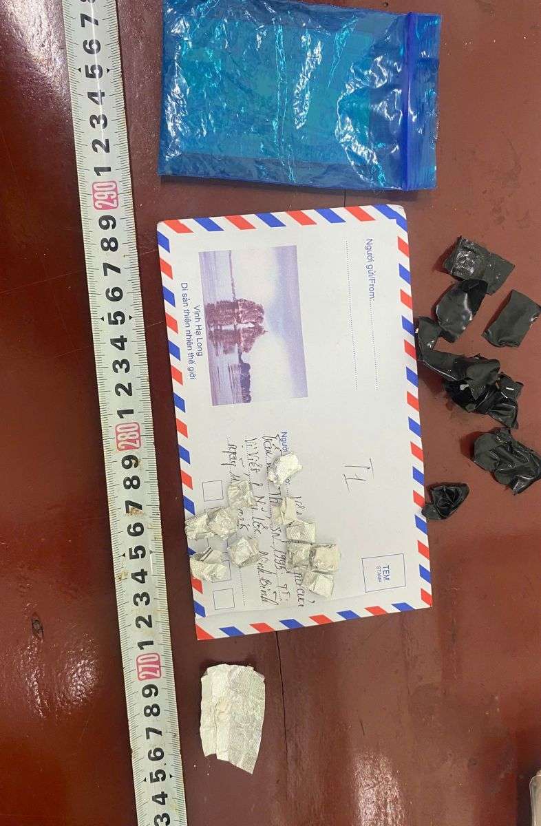 Phòng Cảnh sát điều tra tội phạm về ma túy, Công an tỉnh phát hiện, bắt quả tang nhóm đối tượng tổ chức sử dụng trái phép chất ma tuý