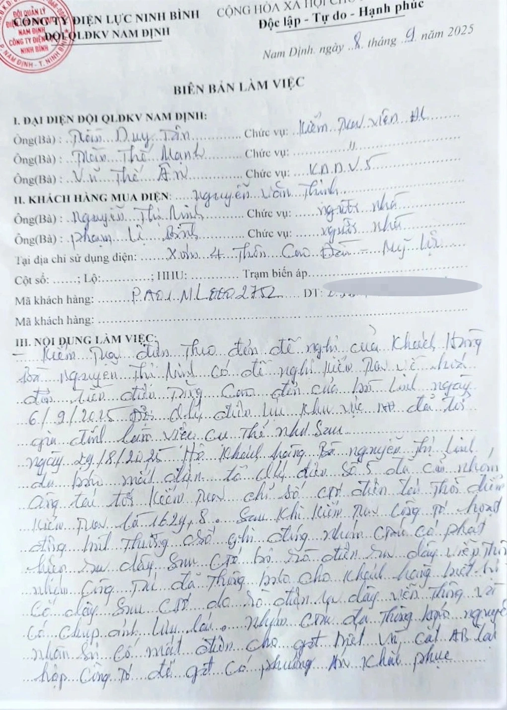 Cụ bà độc thân “ngã ngửa” với hóa đơn tiền điện hơn 12 triệu đồng