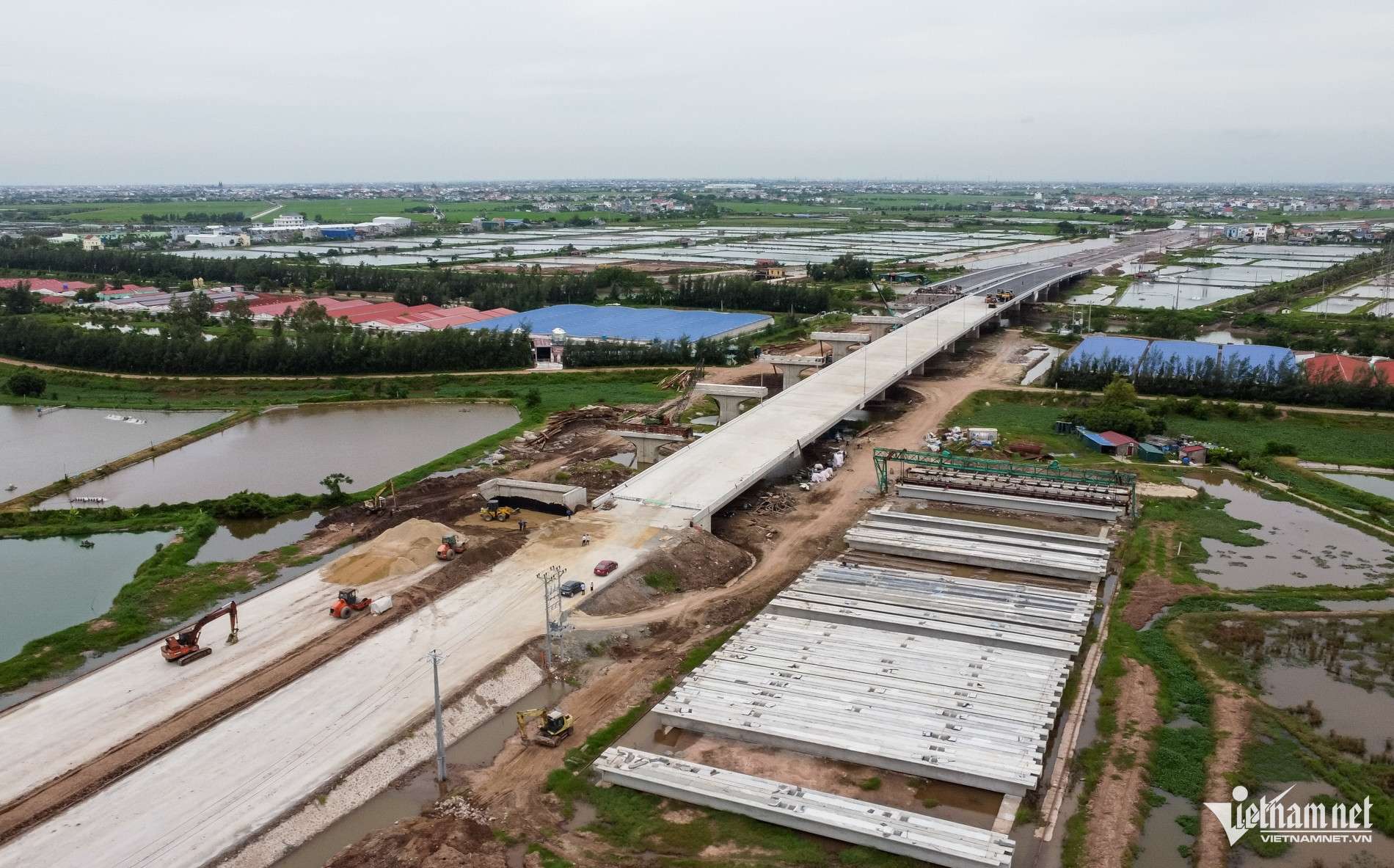 Toàn cảnh tuyến đường 6.400 tỷ đồng ở Ninh Bình sắp hoàn thành