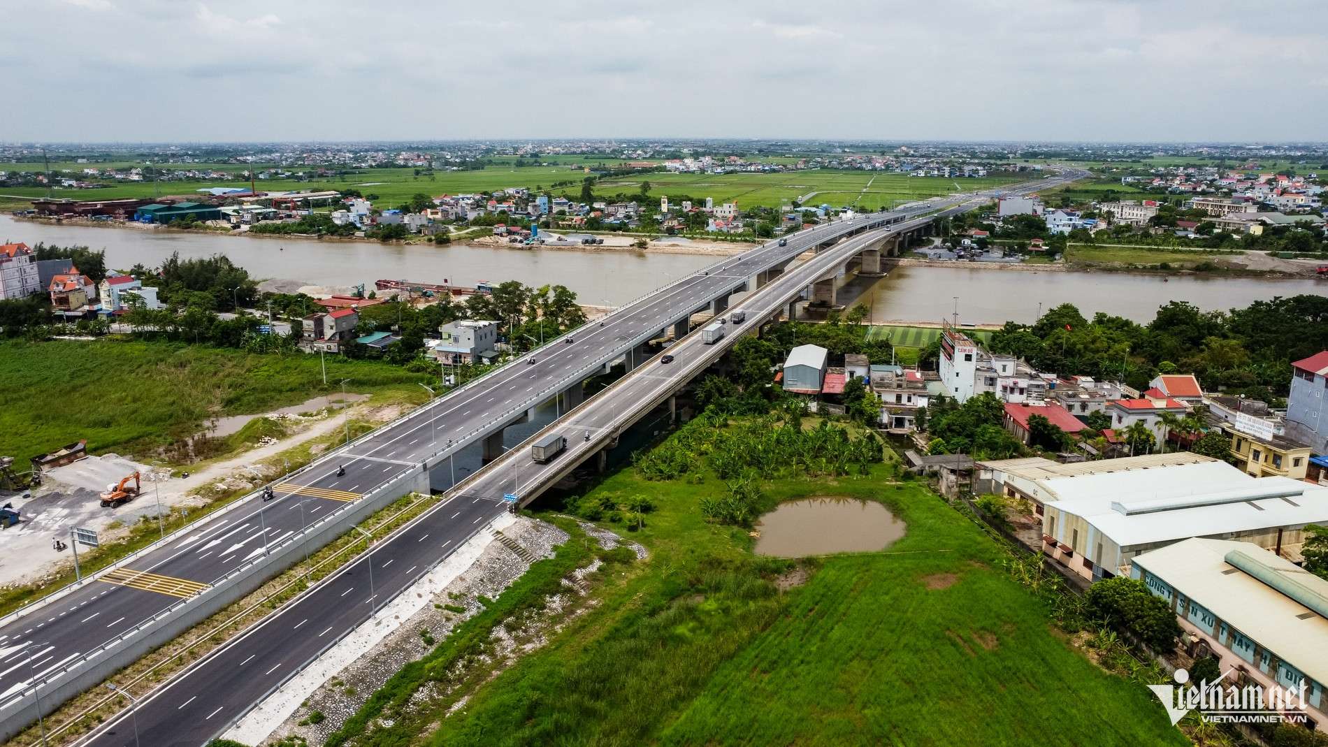 Toàn cảnh tuyến đường 6.400 tỷ đồng ở Ninh Bình sắp hoàn thành