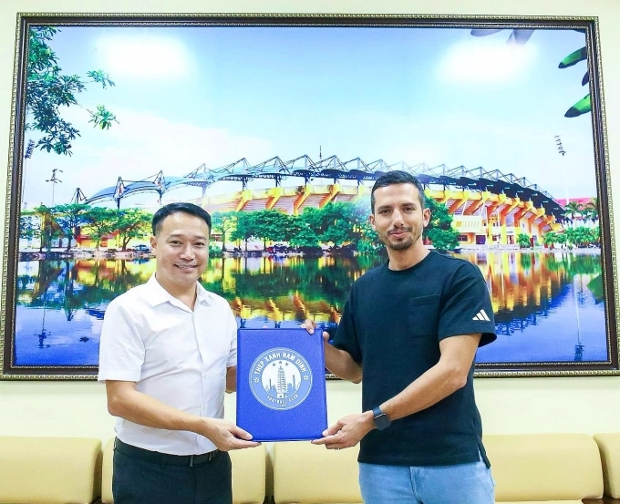 Nam Định công bố HLV Bồ Đào Nha