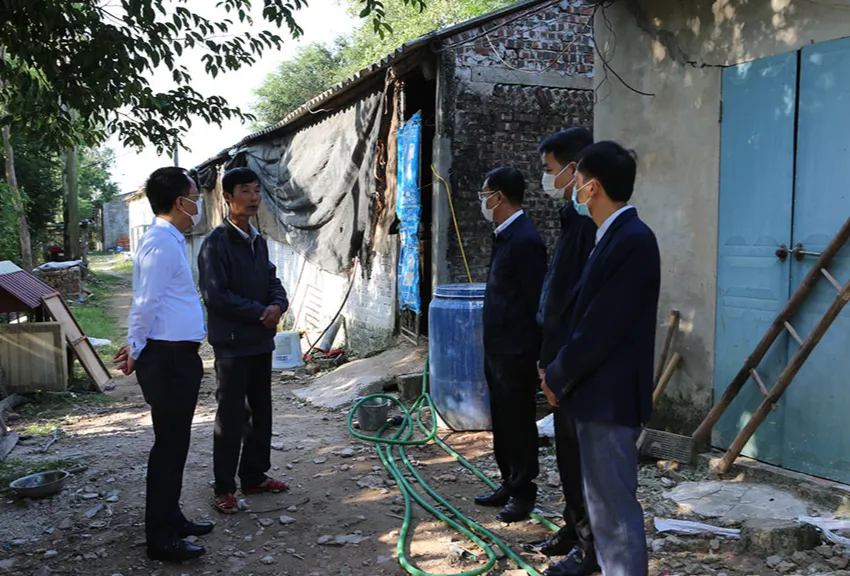 Dịch tả lợn châu Phi phức tạp: Ninh Bình lập chốt kiểm dịch, yêu cầu không tái đàn khi chưa kiểm soát