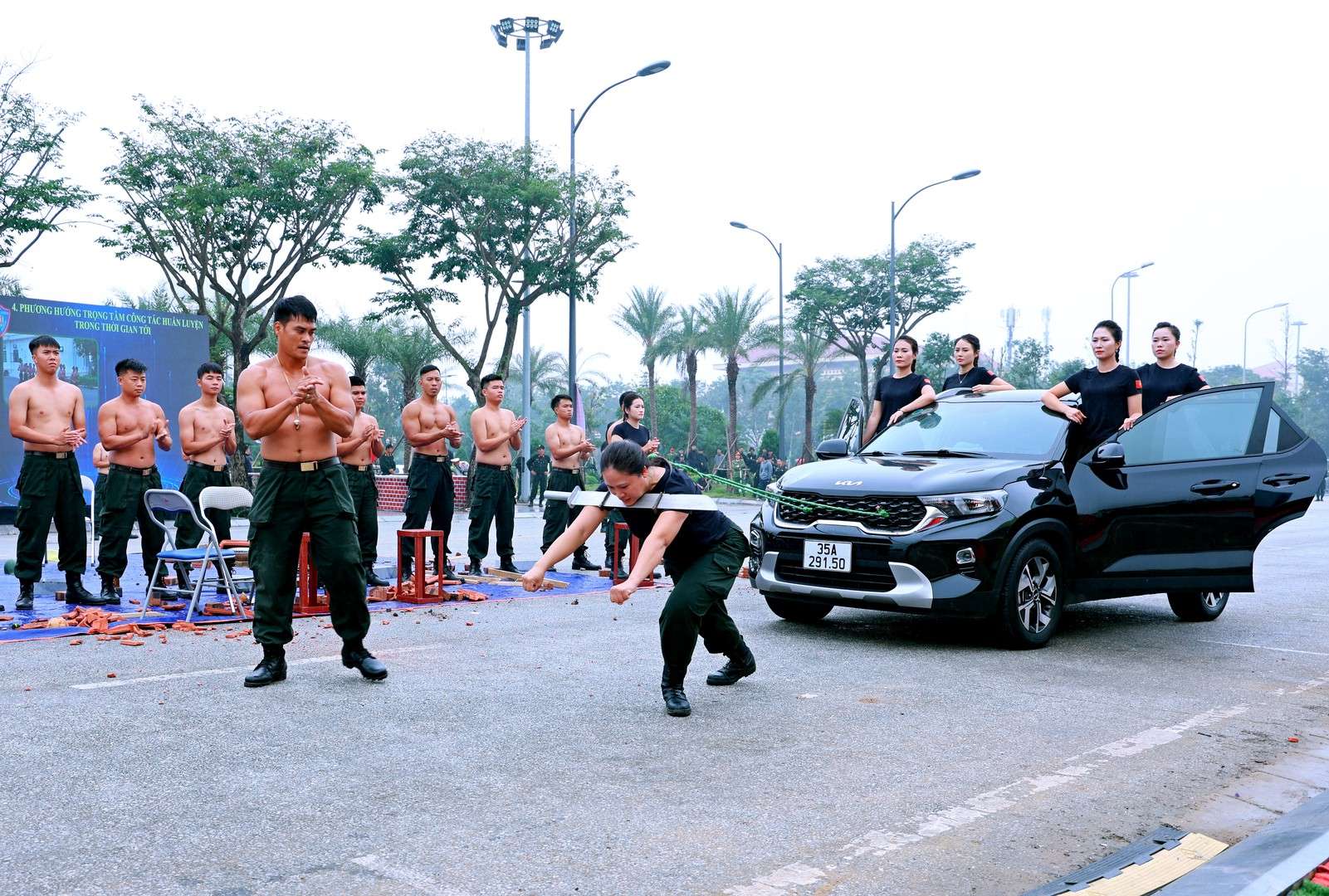 Ninh Bình: Ra mắt lực lượng Cảnh sát cơ động tinh nhuệ, xử lý tình huống phức tạp về an ninh, trật tự