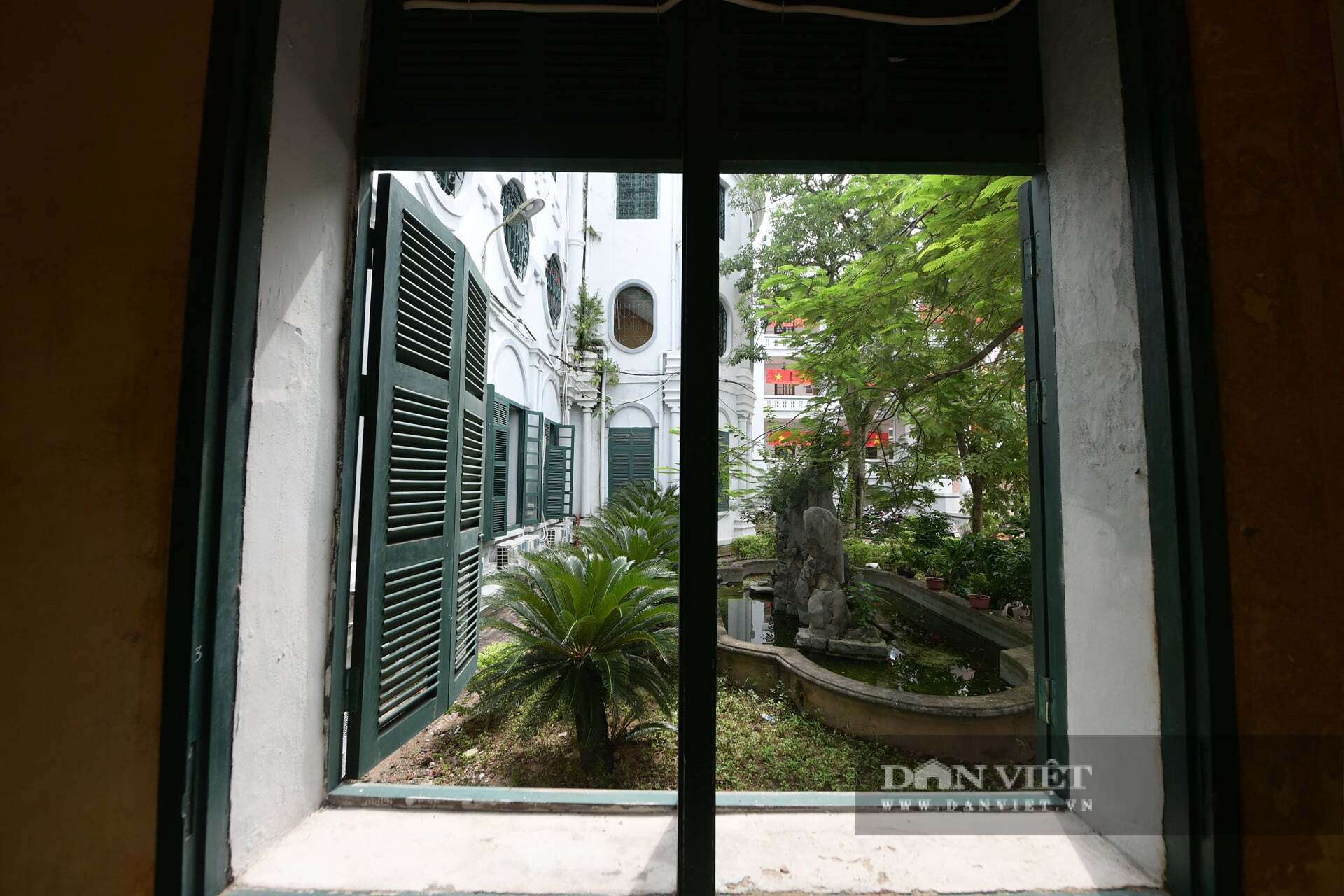 Cận cảnh ngôi trường hơn 100 năm ở Ninh Bình có kiến trúc châu Âu nhuốm màu thời gian