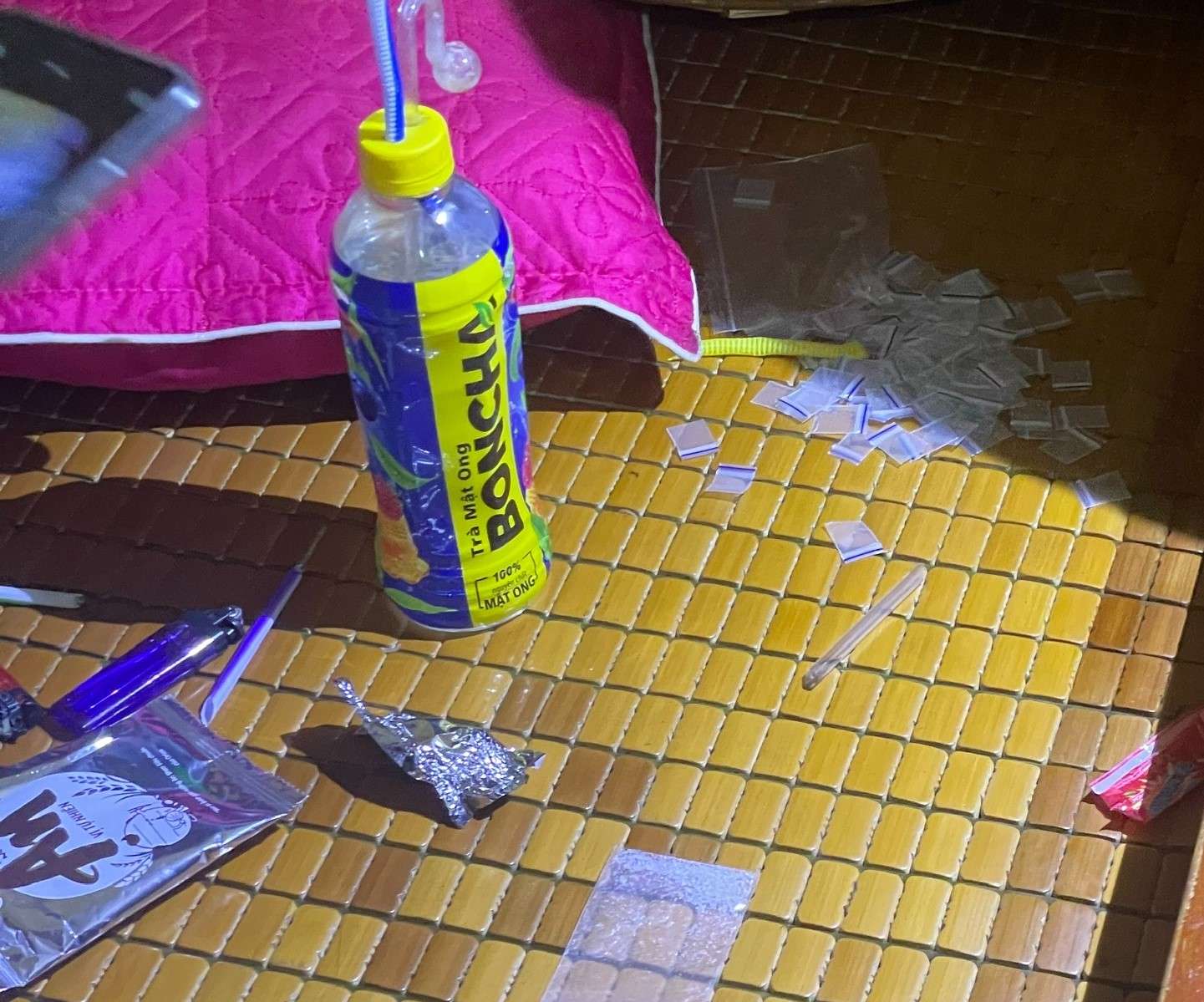 Công an bắt giữ các đối tượng tàng trữ, mua bán trái phép ma túy trên địa bàn