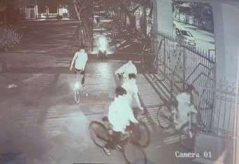 Yêu cầu kỷ luật đối với hiệu phó và giáo viên ở Ninh Bình dạy thêm ở trường