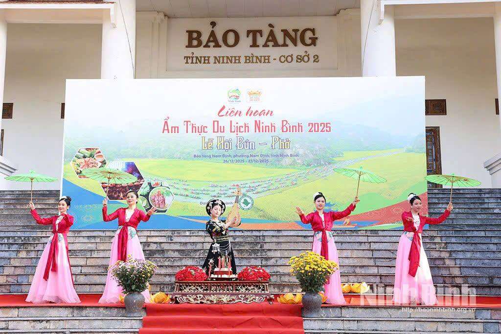 Phường Nam Định, tỉnh Ninh Bình là nơi ngành chức năng vừa tổ chức sự kiện quan trọng về ẩm thực liên quan đến hạt gạo